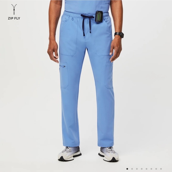 Mens FUGS Cairo blue cargo style scrubs NWT - Picture 1 of 6